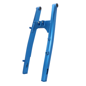 Bras oscillant en aluminium léger sur mesure usiné CNC de haute qualité pour pièces de moto Sur <span class=keywords><strong>Ron</strong></span>, argent/noir, côté droit - Product Image 4