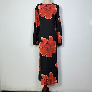 Nuevo Vestido Elegante de Manga Larga con Flores, Estilo Holgado y Moderno, con Diseño de Flores Grandes que Estiliza la Figura, 2026 - Product Image 4