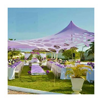 Tente de réception extérieure personnalisée en alliage d'aluminium pour 200 personnes, robuste, imperméable, résistante aux UV, distance entre les poteaux de 5 m, longueur de 15 m