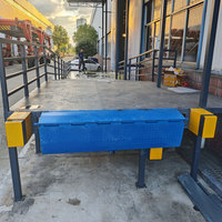 Table élévatrice de bord manuelle pour petit niveleur de quai rampe de chargement 6 à 10 tonnes