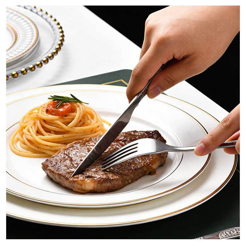 # 5-Piece Stainless Steel Cutlery Set – Carved Western Style Knife, Fork & Spoon Tableware Gift Set - View 2