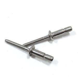 Remaches de Acero Inoxidable 304 con Estructura de Bloqueo Huck Magna-Grip - Product Image 1