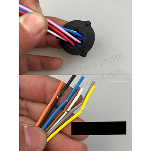 Geschikt Voor <span class=keywords><strong>Scania</strong></span> Achterlicht Socket <span class=keywords><strong>Scania</strong></span> Mistlamp Hoofd Vrachtwagen Plug Koplamp Plug Auto Achterlicht Stopcontact - Product Image 3