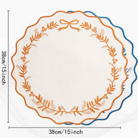 Set de table rond brodé personnalisé avec logo, bord festonné, motif floral, guirlande, nœud, multicolore, pour la maison, les mariages, les restaurants