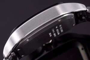 Montre mécanique automatique élégante et tendance, boîtier en acier inoxydable brossé et poli, cadran noir à motif soleil - Product Image 4