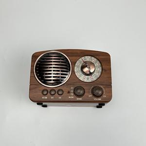 Radio de Madera Vintage Multibanda AM FM SW, Reproductor de Audio BT, Reproducción de Tarjeta TF y USB, Altavoz Retro Recargable de Escritorio - Product Image 4