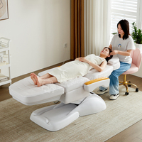 Lit de beauté électrique moderne blanc réglable en hauteur pour extensions de cils, traitements faciaux et esthétique, avec 3 moteurs