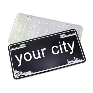 Placa de matrícula de logotipo personalizado en relieve para vehículos, placa de cartel de estaño en blanco de aluminio para sublimación de coche reflectante decorativa del Reino Unido - Product Image 6