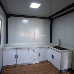 Contenedor Modular Expandible, Apartamento Prefabricado de 2 Dormitorios, Villa con Panel Sándwich, Resistente a Huracanes y Listo para Habitar - Product Image 2