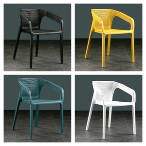 Silla <span class=keywords><strong>de</strong></span> Comedor Contemporánea <span class=keywords><strong>de</strong></span> Plástico, Impermeable, Duradera, Ecológica, Diseño Portátil para Uso en Hoteles y Hogares, <span class=keywords><strong>Sillas</strong></span> <span class=keywords><strong>de</strong></span> PP para Comedor al Aire Libre - Product Image 4