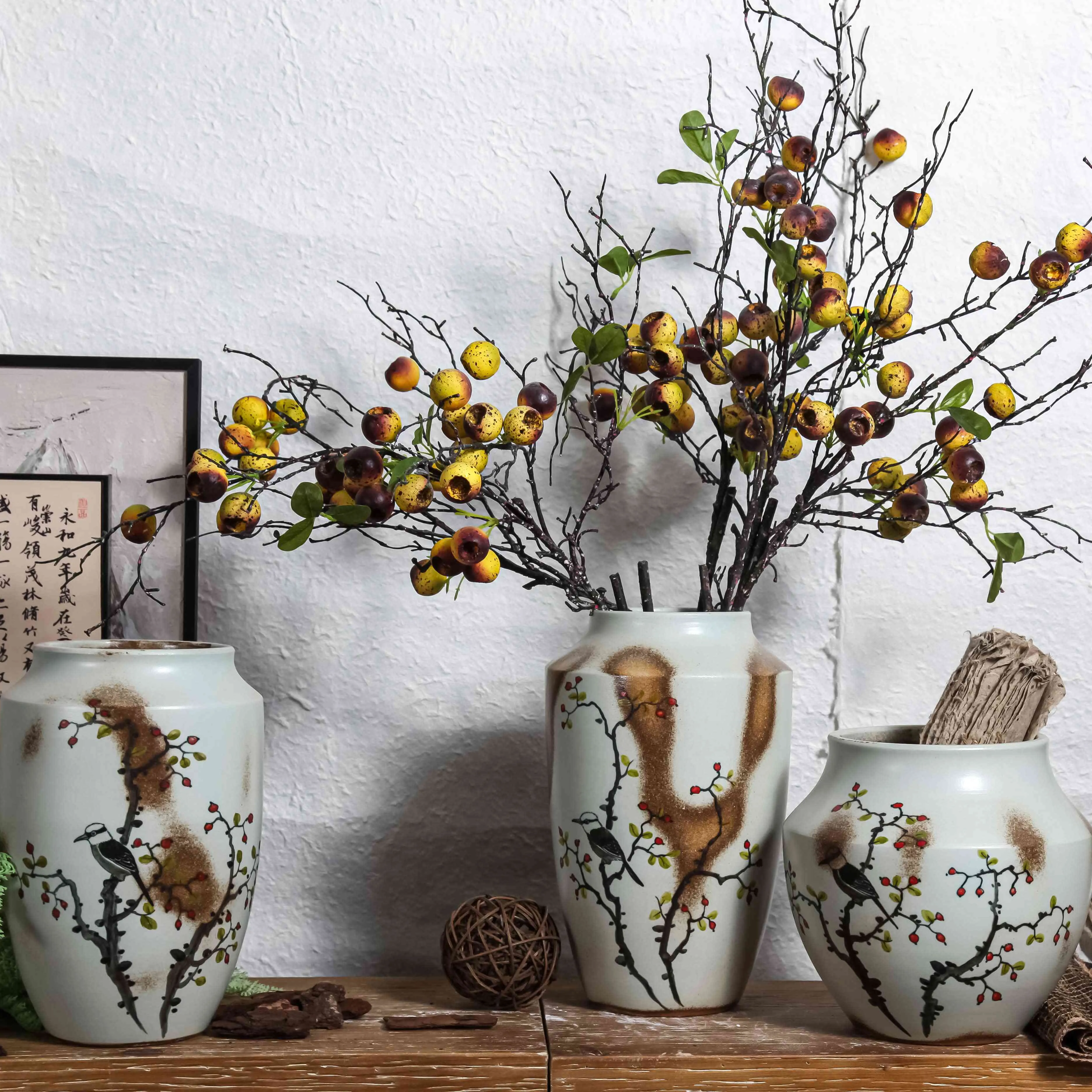 Rustic Chinese Antique Living Room Antique Decoration Flower Hand Painted Retro Ceramic Vase For Home Decor