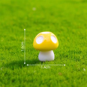 Micro-paisaje de musgo Weij, simulación de color, pequeños materiales de paisajismo para jardín de setas, accesorios decorativos para bricolaje - Product Image 6