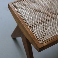 Banc en rotin rétro en noyer, table basse en rotin de style mid-century modern, lit de salon sur mesure en bois massif pour studio ou loft