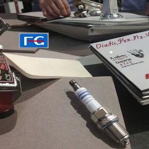 Candele automatiche per sistemi <span class=keywords><strong>di</strong></span> motori FR7DC + 8 candele <span class=keywords><strong>di</strong></span> accensione per autoveicoli nelle parti <span class=keywords><strong>di</strong></span> automobili - Product Image 1