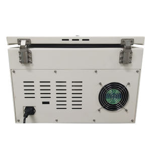 8*30ml <span class=keywords><strong>MKE</strong></span> Centrifugeuse à crème Gabe à basse vitesse en gros - Product Image 5