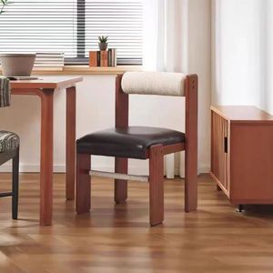 <span class=keywords><strong>Chaise</strong></span> de <span class=keywords><strong>salle</strong></span> à <span class=keywords><strong>manger</strong></span> moderne en cuir massif de style mid-century, <span class=keywords><strong>chaise</strong></span> de coiffeuse/bureau écologique et tabouret design pour la maison et l'hôtellerie - Product Image 2