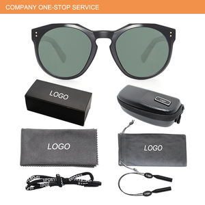 Lunettes de soleil rétro unisexes de luxe avec logo personnalisé, en TR90, confortables, avec verres polarisés colorés, pour les pique-niques en plein air, le cyclisme, les vacances, les cadeaux - Product Image 5