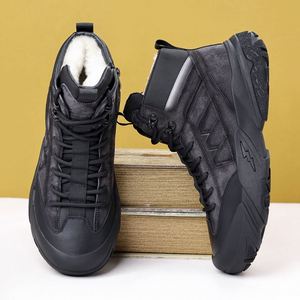 Nouvelles Bottes de Travail Montantes Polyvalentes en Cuir Véritable et Laine Tendance pour Hommes 2025 - Product Image 3