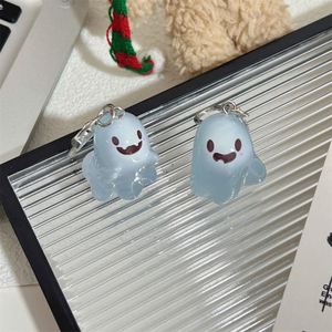 Porte-clés fantôme lumineux en résine 3D, pendentif veilleuse d'Halloween pour sacs, clés et breloques de téléphone, porte-clés de voiture (idée cadeau amusante) - Product Image 2