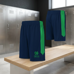 Pantalones Cortos Deportivos FOXA Youth Notre Dame Fighting Irish Azul Marino con Franja Lateral Verde de Secado Rápido 100% Poliéster Ropa Deportiva para Hombre - Product Image 2