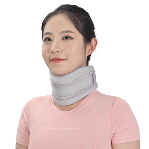 دعامة رقبة قابلة للإزالة مع لوحة بلاستيكية، قابلة للتعديل وتنفس، مناسبة للجنسين، متوفرة بمقاسات S/<span class=keywords><strong>M</strong></span>/L - Product Image 1