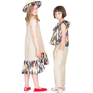 中国儿童服装供应商批发时尚夏季青少年女孩印花服装套装配套无袖连衣裙