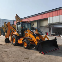 Chargeuse-pelleteuse d'occasion, Jcb 3cx et Caterpillar Cat 420F 420, chargeuse-pelleteuse d'occasion à vendre