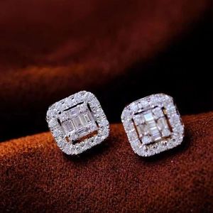 Boucles d'oreilles clous carrées élégantes et luxueuses Xinfly, en or véritable 18 carats avec diamant naturel 0,50 ct, design moderne, marque populaire, vente en gros - Product Image 1