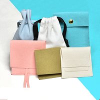 Haut de gamme délicat velours bijoux conteneur poché bouton sac pour anneau boucles d'oreilles stockage élégant flanelle bijoux emballage