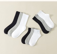 Chaussettes de sport jetables unisexes en coton tricoté fantaisie de haute qualité 2026 pour la course en extérieur, durables et tendance