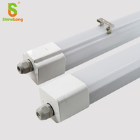 Projecteur LED Tri-Proof Étanche IP65 1,5 m 40W Angle de Faisceau 120° Température de Couleur 2700-6500K Garantie 5 Ans