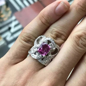 Anello Decorativo con Fiori per Donne, Elegante Gioiello da Dito in Stile Principessa - Product Image 2