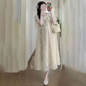 Nouvelle robe de style chinois à manches courtes et <span class=keywords><strong>panneau</strong></span> latéral brodé pour une allure jeune - Product Image 4