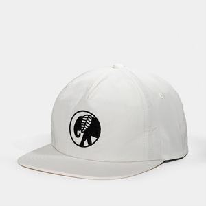 Casquettes Snapback personnalisées OEM à 5 panneaux avec logo brodé, mode simple, chapeaux en nylon blanc non structurés - Product Image 3