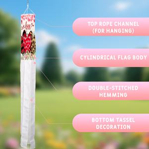 Décoration de jardin personnalisée pour la Saint-Valentin : chaussettes à vent imprimées numériquement pour la cour, le jardin et la véranda - Product Image 1