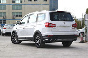 SUV semi-automatique Dongfeng SX6, modèle 2019, nouveau design JOYEAR, intérieur sombre, toit ouvrant panoramique gauche, norme Euro V, en promotion - Product Image 5