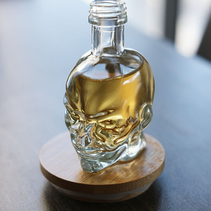 Botella <span class=keywords><strong>de</strong></span> Licor <span class=keywords><strong>de</strong></span> Vidrio Transparente <span class=keywords><strong>de</strong></span> 50ml/100ml, Mini, en <span class=keywords><strong>Forma</strong></span> <span class=keywords><strong>de</strong></span> <span class=keywords><strong>Calavera</strong></span>, <span class=keywords><strong>con</strong></span> Tapa <span class=keywords><strong>de</strong></span> Rosca, para Whisky, <span class=keywords><strong>Vodka</strong></span>, Bebidas Energéticas, en Oferta - Product Image 2