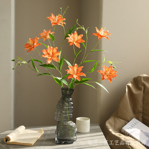 ดอกลิลลี่ประดิษฐ์สองหัว สีขาว ทำจากผ้าไหม สำหรับตกแต่งบ้าน จัดแจกัน - Product Image 3