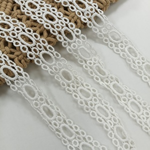 Ribete de encaje de ganchillo personalizable con bordado, 100% algodón y forro polar, con borde hueco suave para ropa - Product Image 4