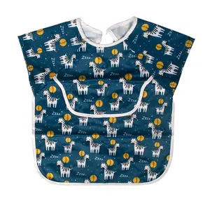 Pola kustom karton Bib bayi Super lembut Pu tahan air Bib Angel Wings tiga dimensi renda makanan Bib untuk bayi 1-3 tahun