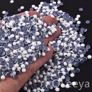 Strass thermocollants lavables de haute qualité OLeeya SS6-SS30 en verre pour accessoires vestimentaires - Product Image 6