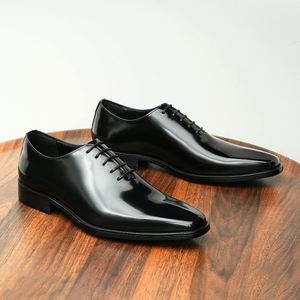 Nuevos Zapatos de Hombre Estilo Británico de Cuero Genuino con Cordones, Impermeables, Antideslizantes y Ligeros para Otoño, Casuales de Negocios y Formales - Product Image 2