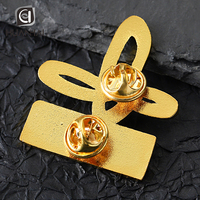 Fabrication de cadeaux en métal Logo en émail doux Broche en métal découpée en or Logo d'épinglettes personnalisé