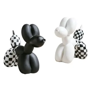 2022 סיטונאי אמנות שחור לבן משובץ בלון כלב בית תפאורה שרף בעלי החיים פסל Custom כלבים צלמיות שולחן העבודה קישוט