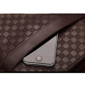 Elegante bolso de hombro de cuero para uso diario y viajes de negocios-Bolsos de mano al por mayor certificados CE con envío gratis - Product Image 3