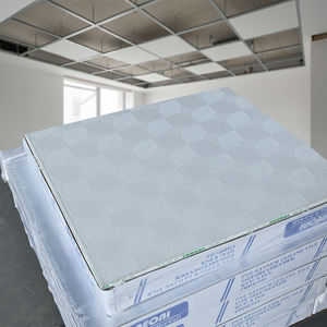 Pannelli Decorativi in Gesso per Ville di Lusso e Design d'Interni di Alta Gamma - Product Image 1