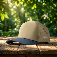 Casquette de golf haute performance à 5 panneaux, bicolore, motif Argyle, personnalisée, découpée au laser, perforée, imperméable, à visière incurvée, avec cordon