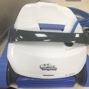 Limpiador Robótico Automático de Alta Eficiencia y Ecológico de Plástico <span class=keywords><strong>Dolphin</strong></span>, Herramienta Robótica para Piscinas de Uso en Exteriores - Product Image 2