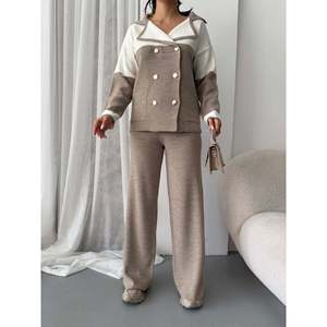 Conjunto de Punto Brillante Estilo Dulce Otoñal 1552 Hecho de Tela de Lana con Patrón de Punto y Decoración de Botones - Product Image 3