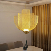 Lustre suspendu moderne pour la maison, lampe à suspension en métal LED pour restaurant, lampe suspendue en métal doré pour restaurant, lustre en maille pour intérieur